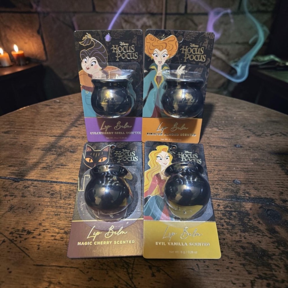 Disney Hocus Pocus Lip Balm Set 4 Pack Cauldron Strawberry Almond Cherry Vanilla